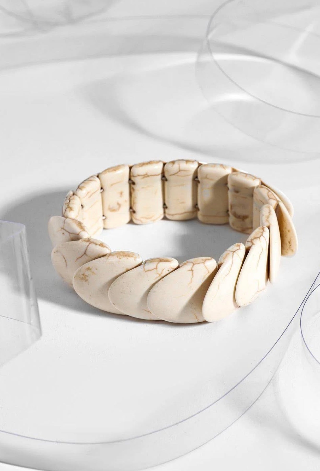 Cream faux howlite bracelet