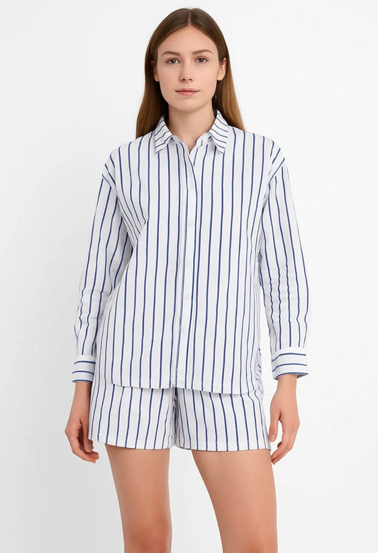 Women’s oversized shirt and shorts set